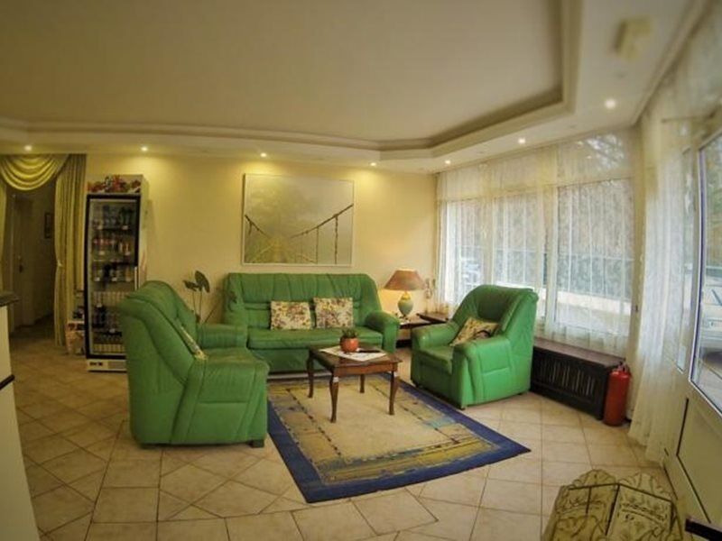 B&B Villa Evandjelina Sremska Kamenica Exteriör bild