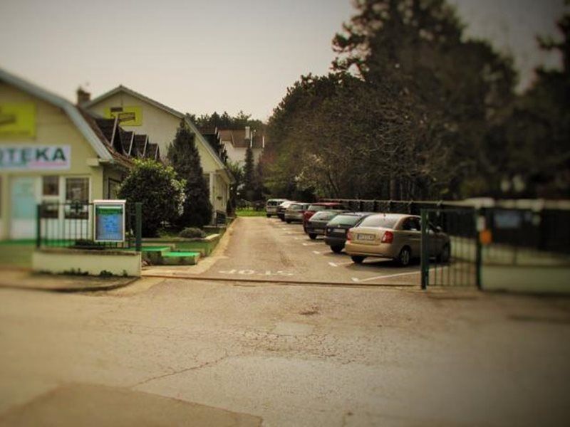B&B Villa Evandjelina Sremska Kamenica Exteriör bild
